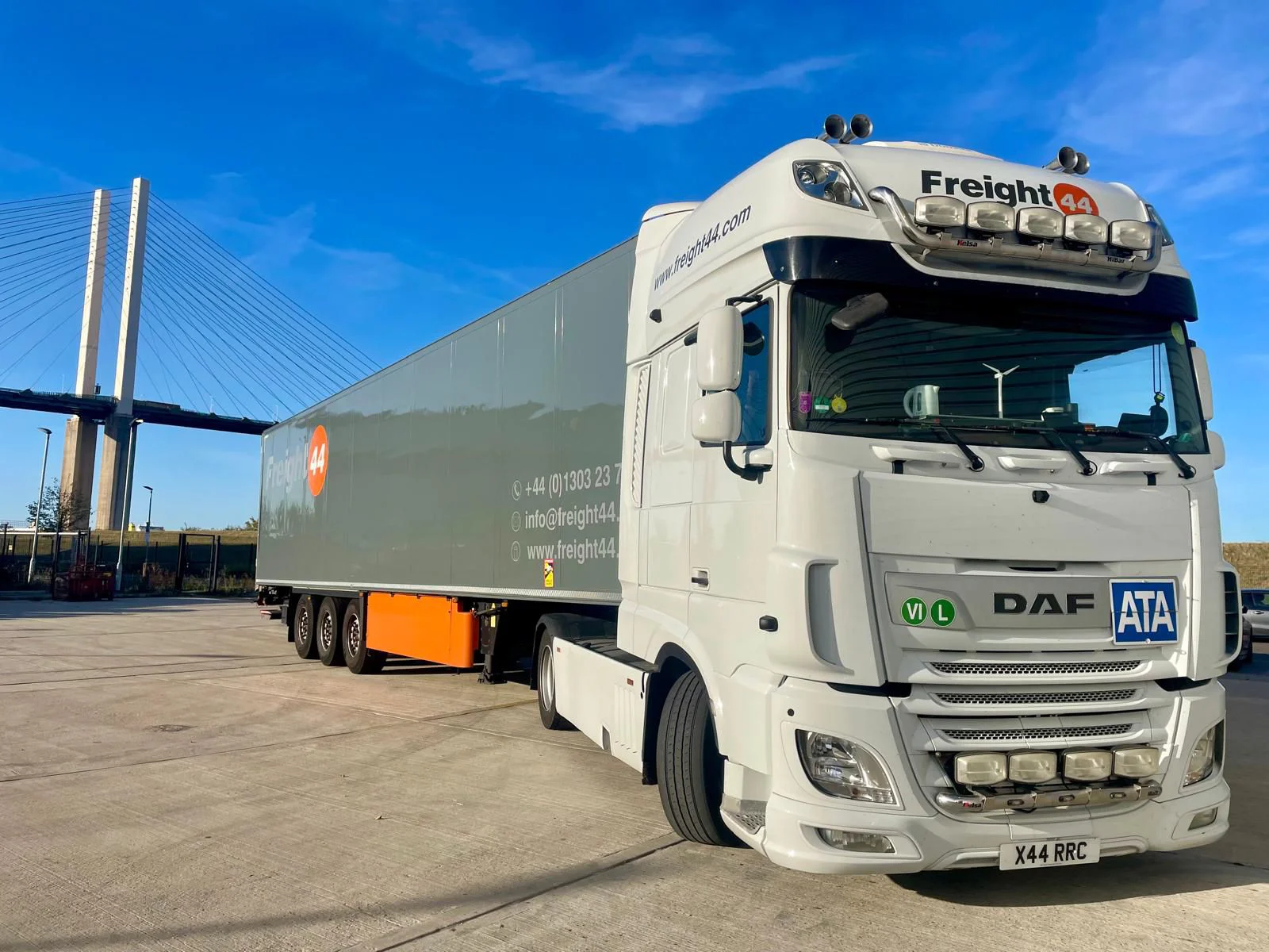 Logistics for the automotive industry